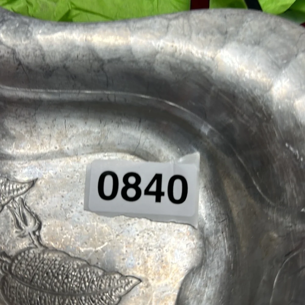 Vintage farberware wrought aluminum embossed floral leaves pre owned.